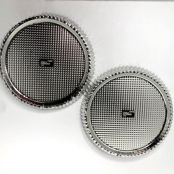 Pampered Chef Other - THE PAMPERED CHEF Kitchen Bakeware Flan pans Set of 2 Chef/Cook's Retired piece